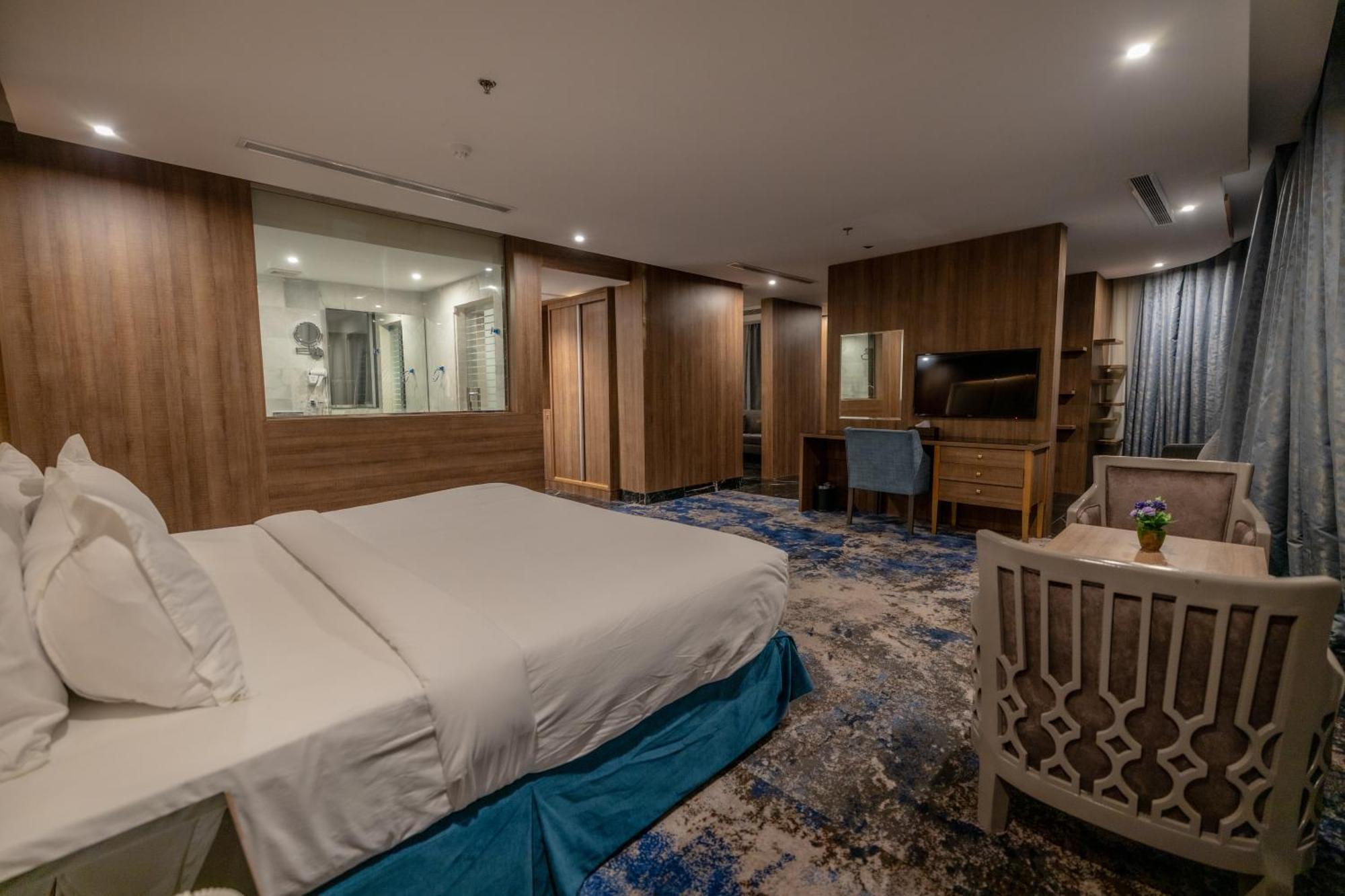 Mora Hotel By Pioneer Jeddah Luaran gambar