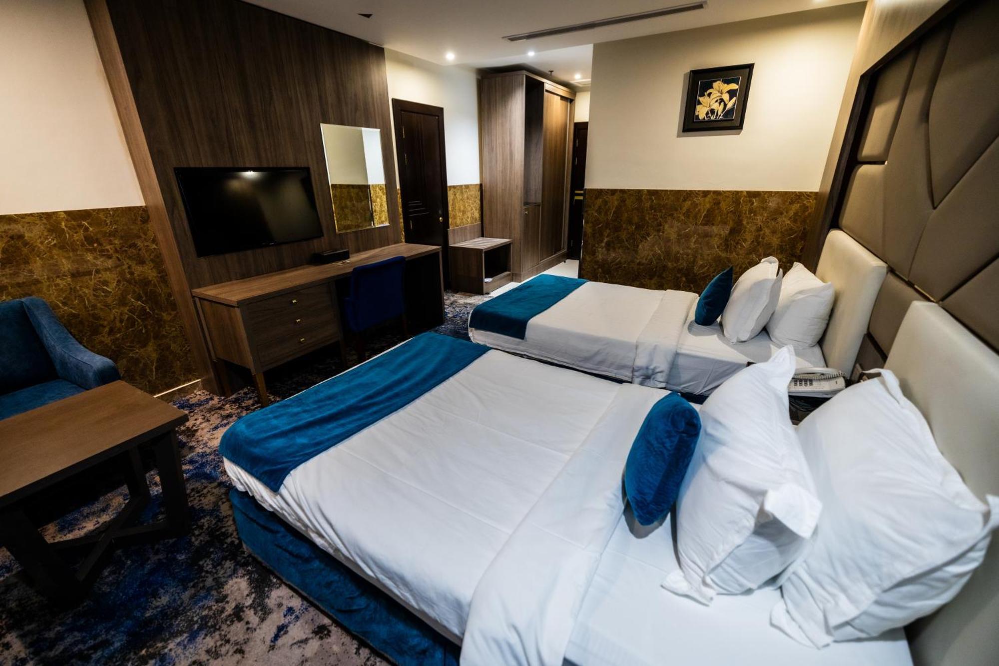 Mora Hotel By Pioneer Jeddah Luaran gambar
