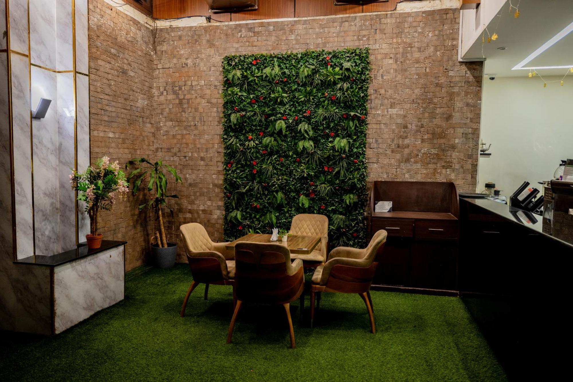 Mora Hotel By Pioneer Jeddah Luaran gambar