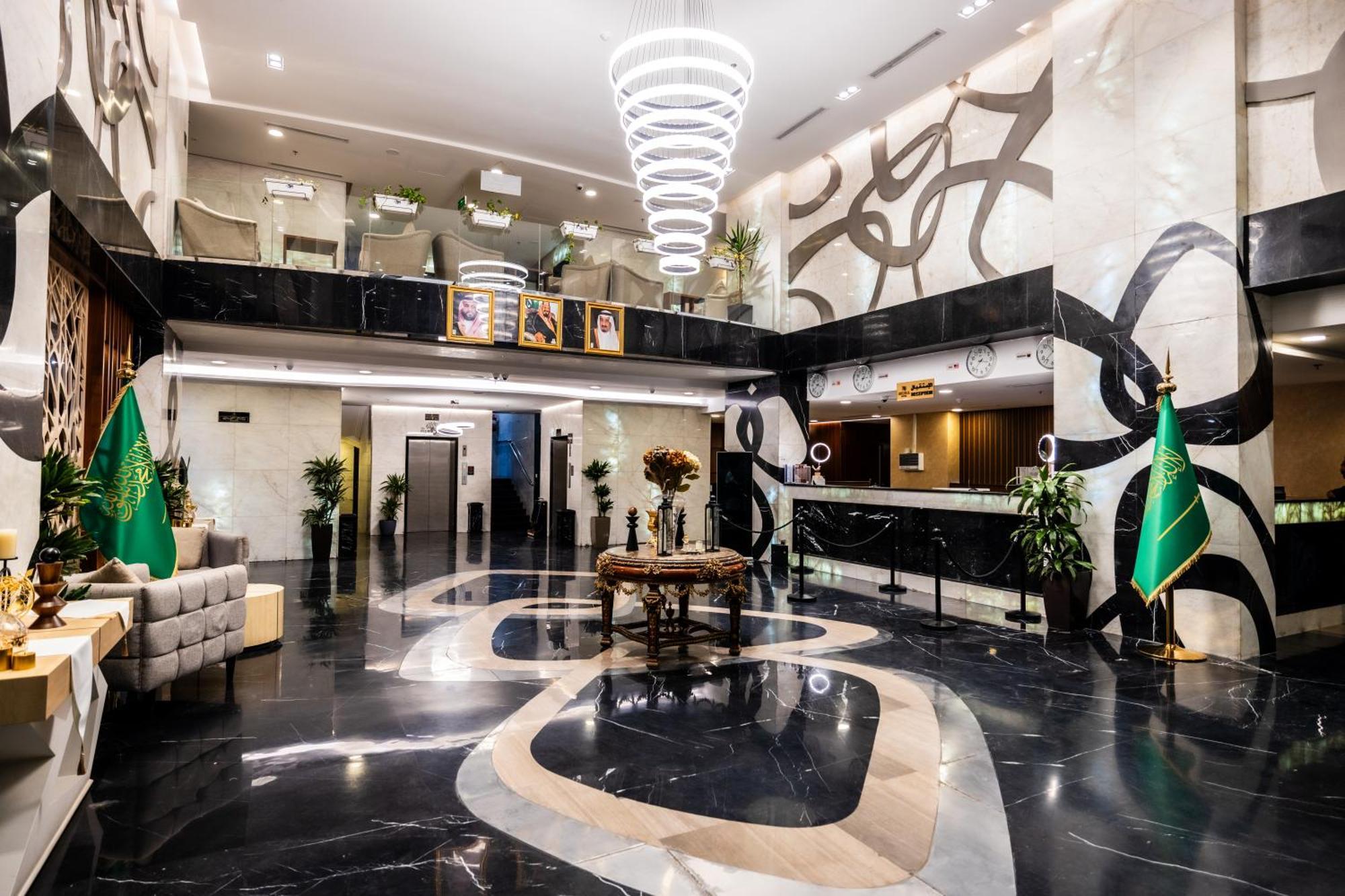 Mora Hotel By Pioneer Jeddah Luaran gambar