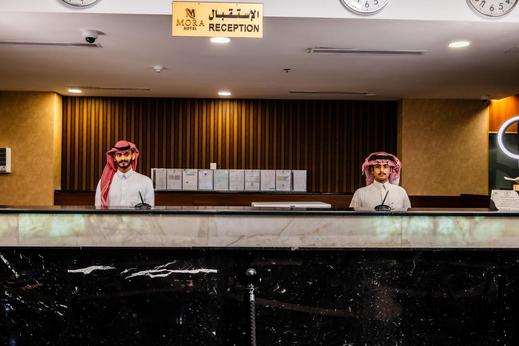 Mora Hotel By Pioneer Jeddah Luaran gambar